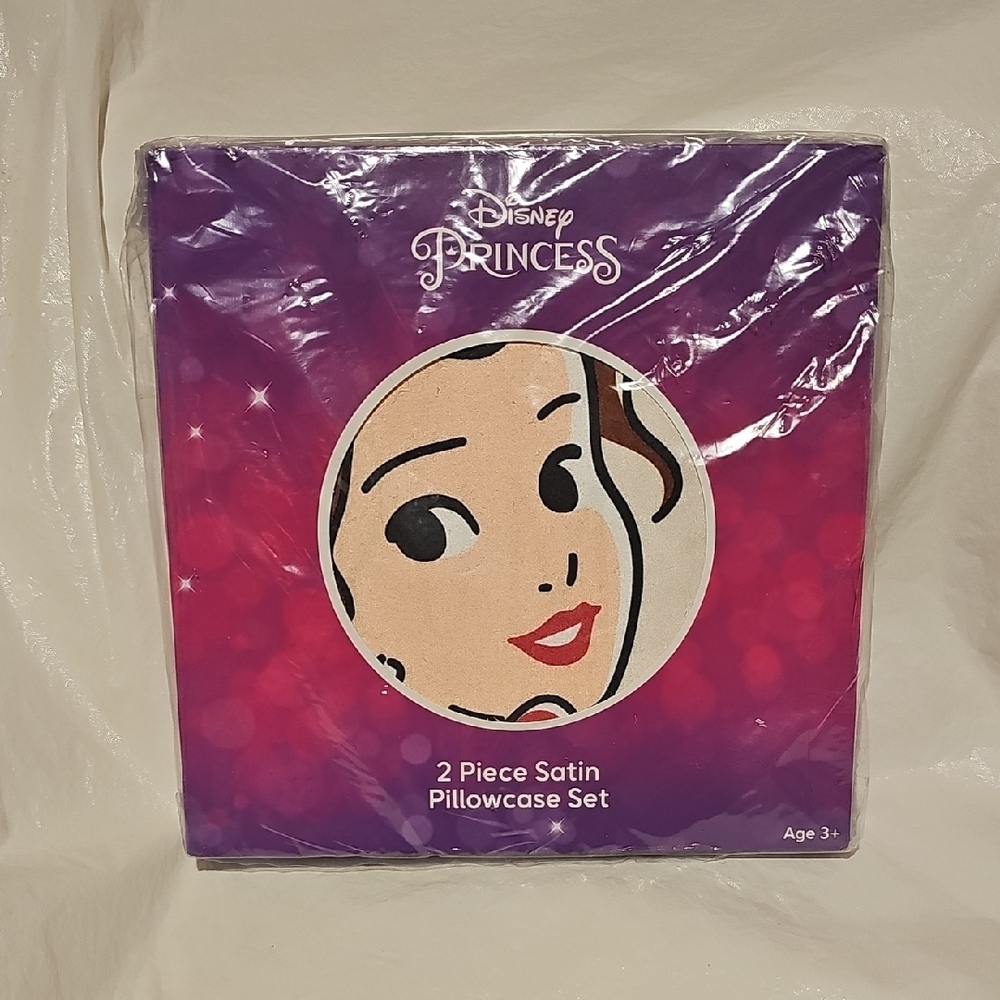 Disney Princess 2 Piece Satin Pillowcase Set Provincial Life Belle New